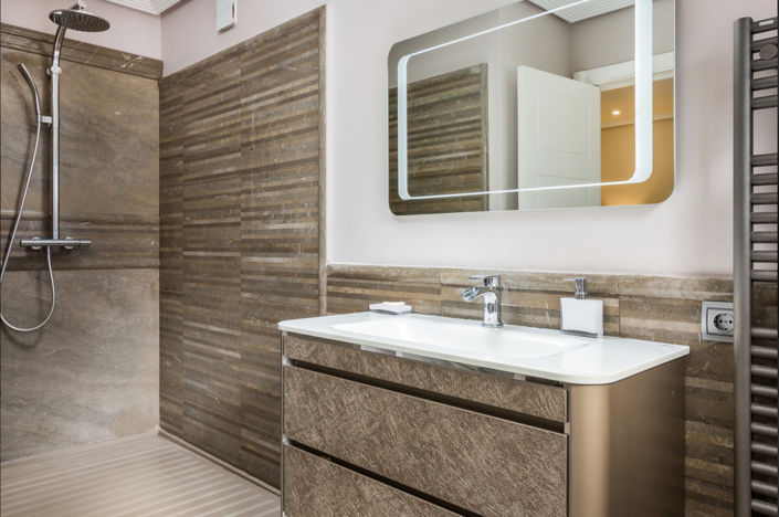 Image No.21-5 Bed House for sale