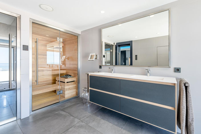 Image No.21-4 Bed House for sale