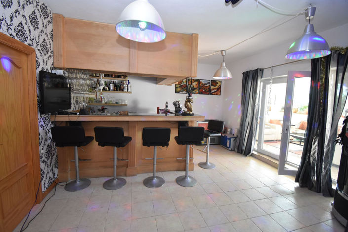 Image No.33-4 Bed House for sale