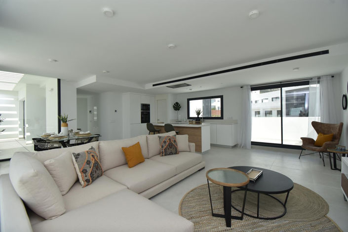 Image No.5-2 Bed Apartment for sale