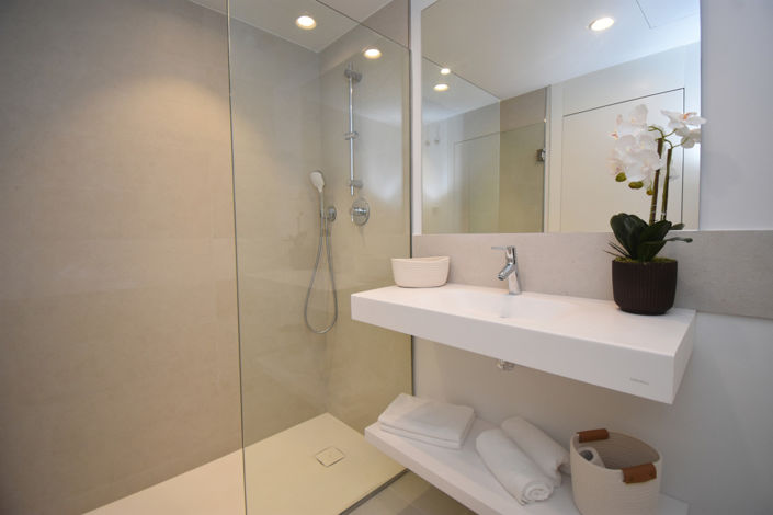 Image No.9-2 Bed Apartment for sale