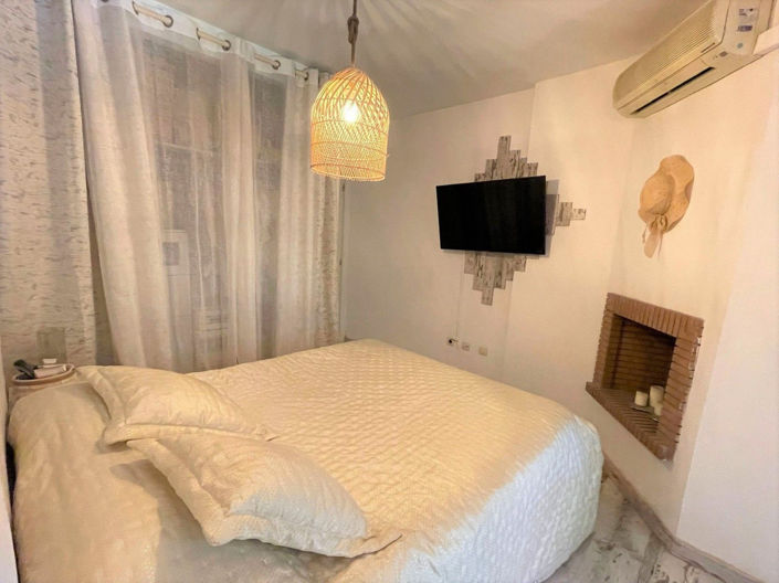 Image No.21-2 Bed Apartment for sale