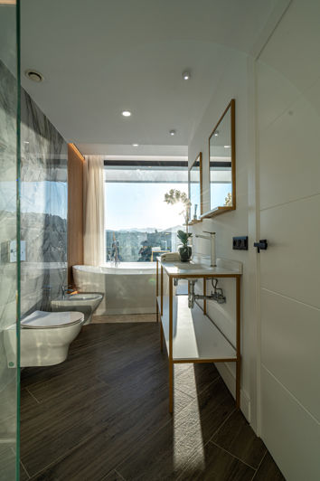 Image No.26-4 Bed Villa for sale