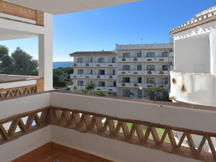 Image No.19-2 Bed Apartment for sale