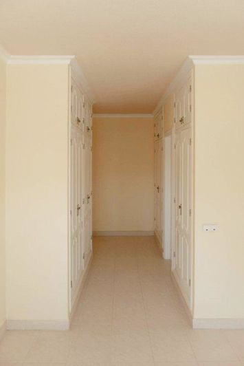 Image No.4-3 Bed Villa for sale