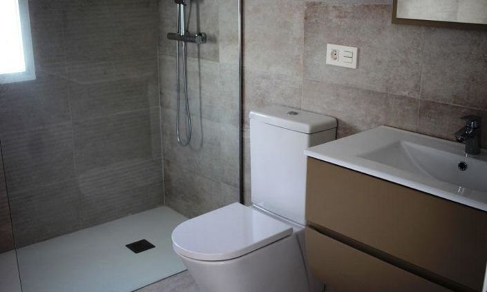 Image No.5-3 Bed Villa for sale