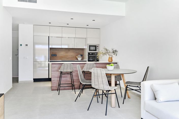 Image No.12-2 Bed Bungalow for sale