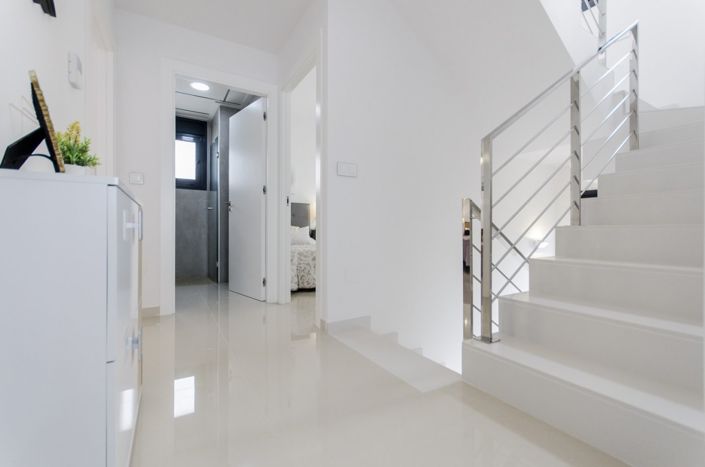 Image No.15-4 Bed Villa for sale