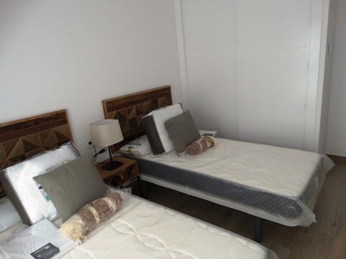 Image No.12-3 Bed Villa for sale