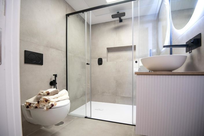 Image No.21-2 Bed Apartment for sale