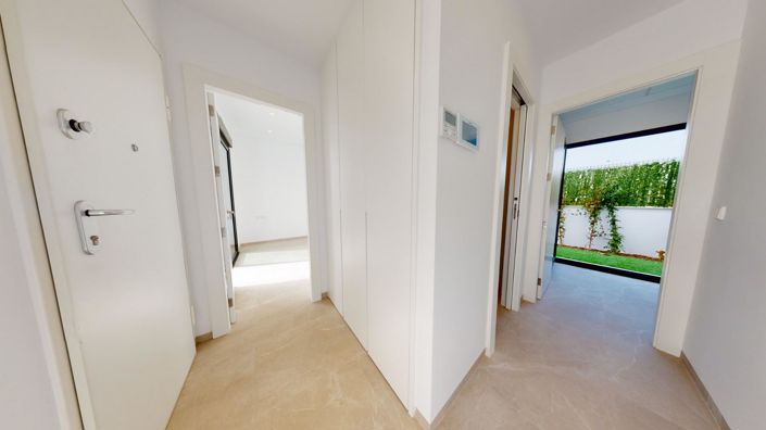 Image No.17-3 Bed Villa for sale