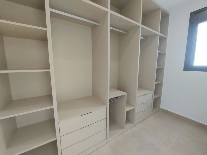 Image No.17-3 Bed Villa for sale