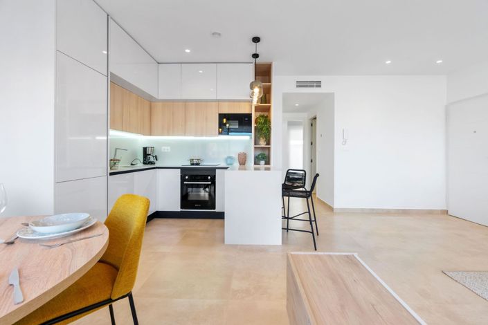 Image No.25-2 Bed Bungalow for sale