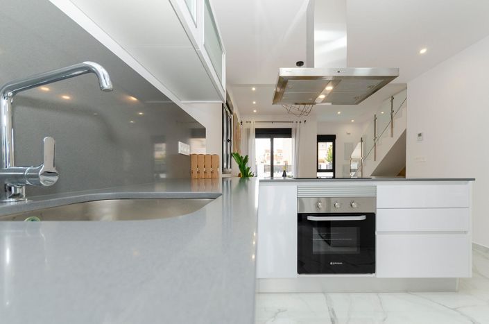 Image No.12-3 Bed Villa for sale