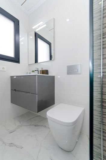 Image No.25-3 Bed Villa for sale