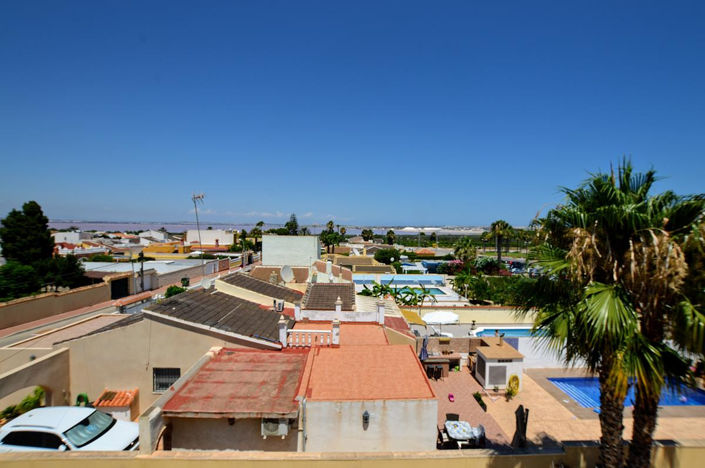 Image No.21-6 Bed House for sale