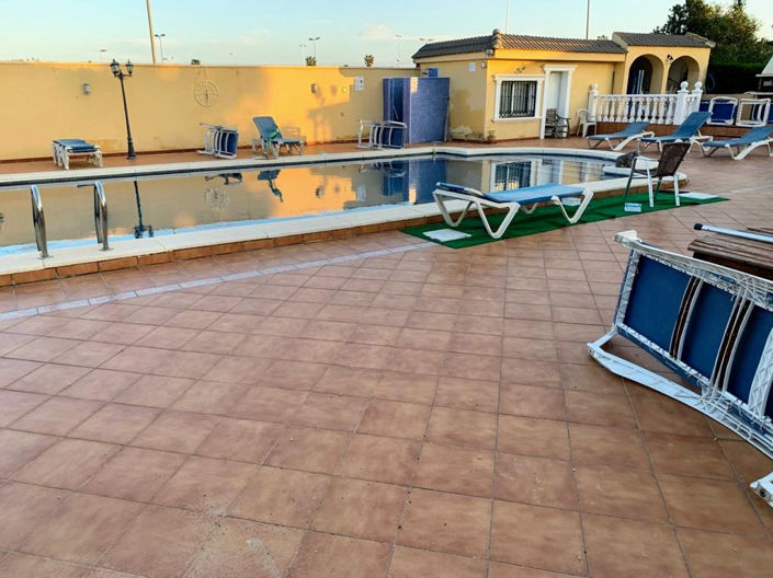 Image No.27-6 Bed House for sale