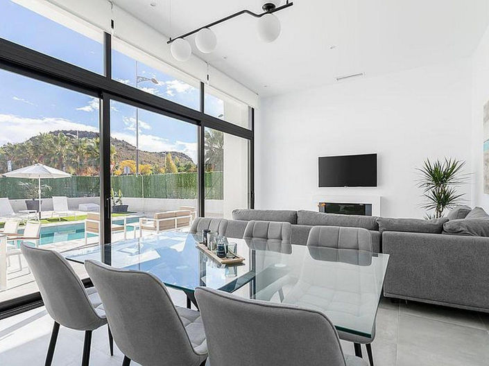 Image No.7-3 Bed House for sale