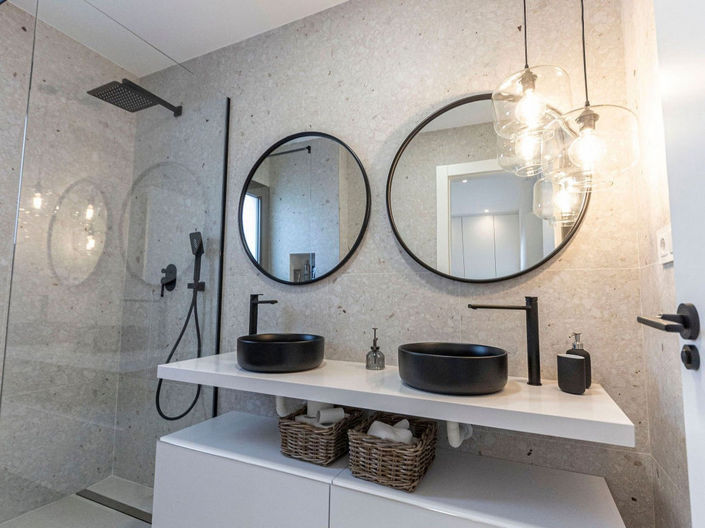 Image No.16-2 Bed Apartment for sale