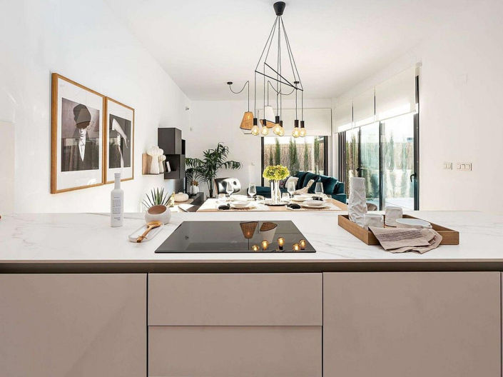 Image No.7-3 Bed House for sale