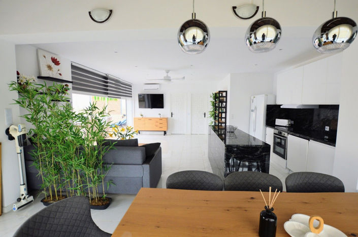 Image No.16-5 Bed House for sale