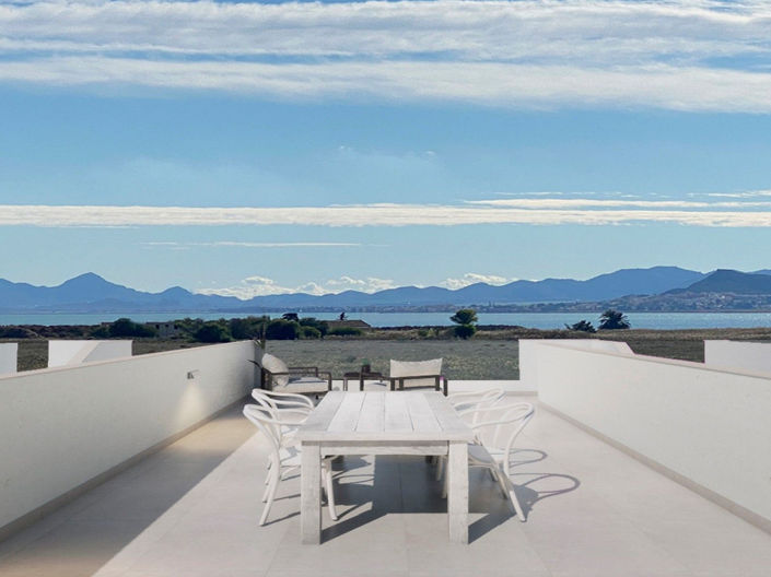 Image No.14-3 Bed House for sale