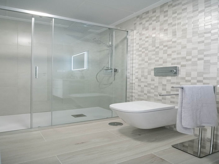 Image No.36-3 Bed House for sale