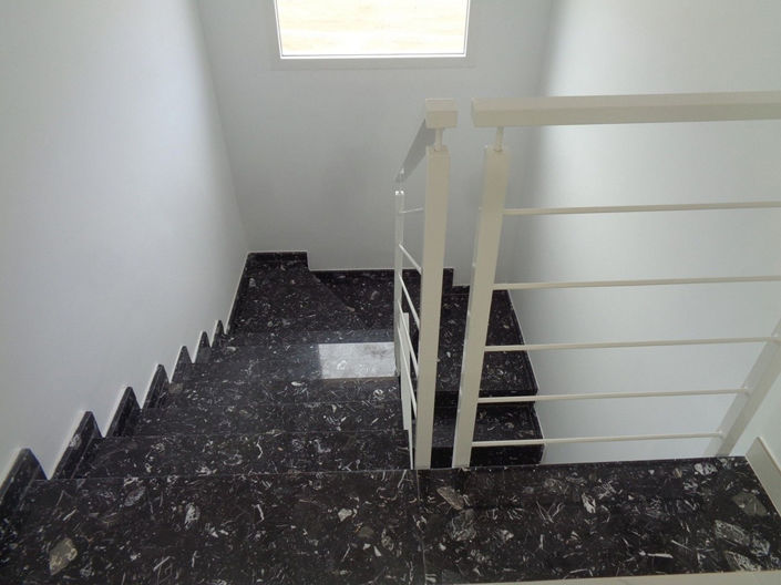 Image No.41-4 Bed House for sale