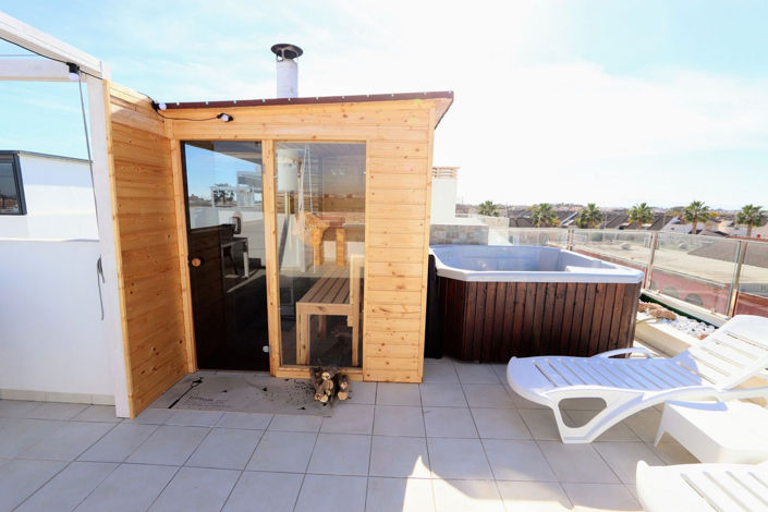 Image No.33-4 Bed House for sale