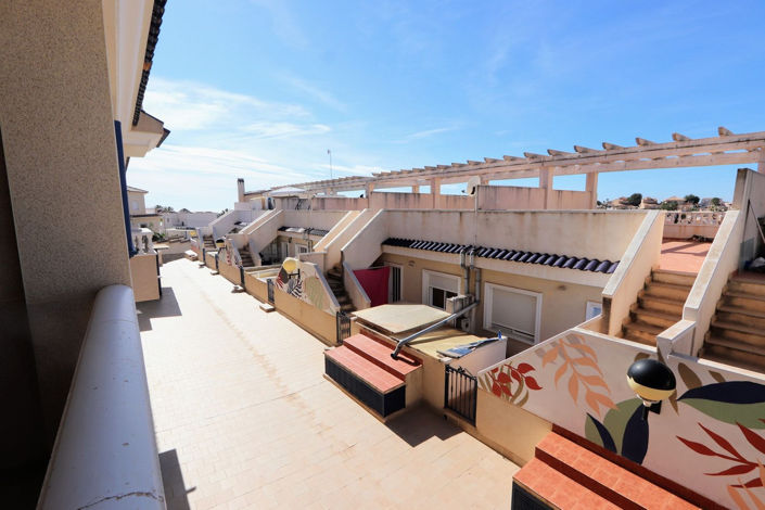 Image No.24-3 Bed House for sale