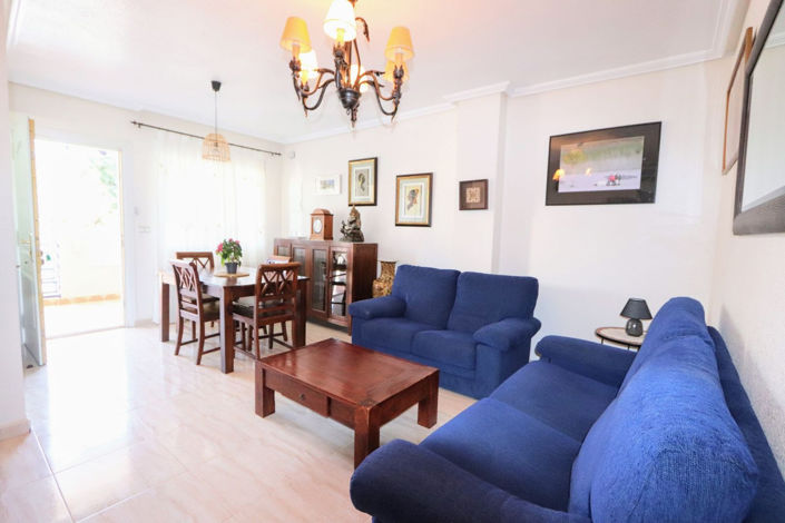 Image No.6-3 Bed House for sale