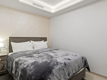 10-bb915d1cb19341576dcdc994b81ab9c5