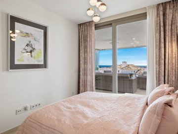 15-11d12f2f454f2f5e9b981fdd8b901d51