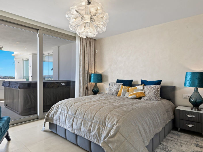 Image No.2-7 Bed Apartment for sale