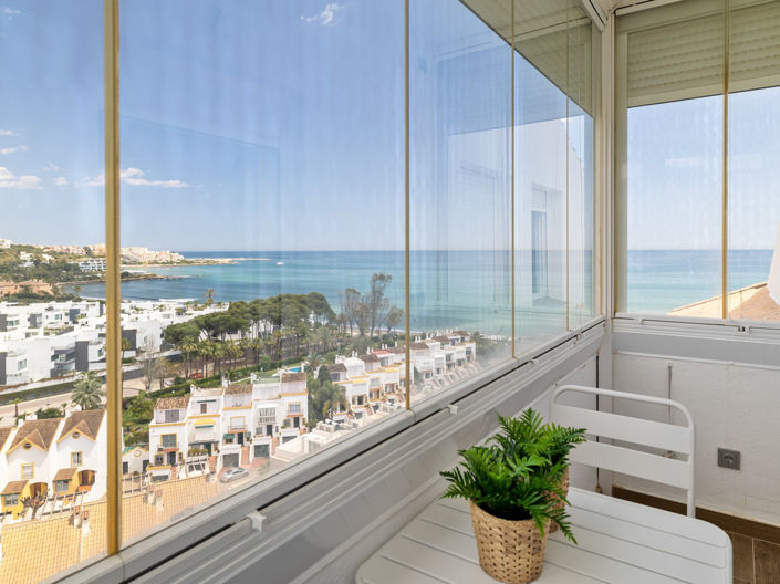 Image No.21-3 Bed Apartment for sale