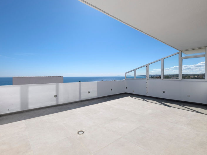 Image No.15-3 Bed Apartment for sale