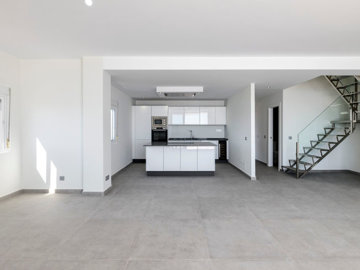 8-e64a9055bba3e77ac8aca3b893cdf826