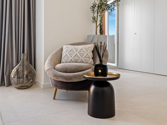 Image No.17-3 Bed Apartment for sale