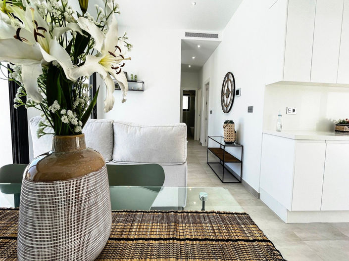 Image No.21-3 Bed House for sale