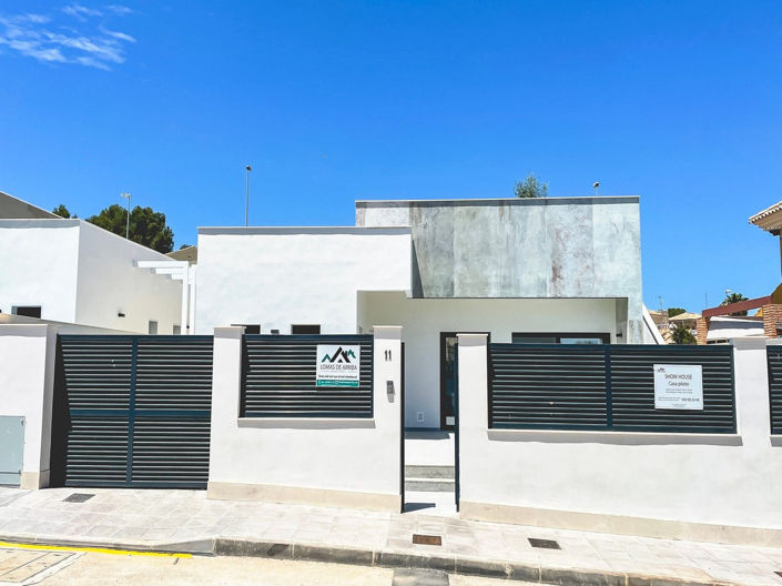 Image No.5-3 Bed House for sale