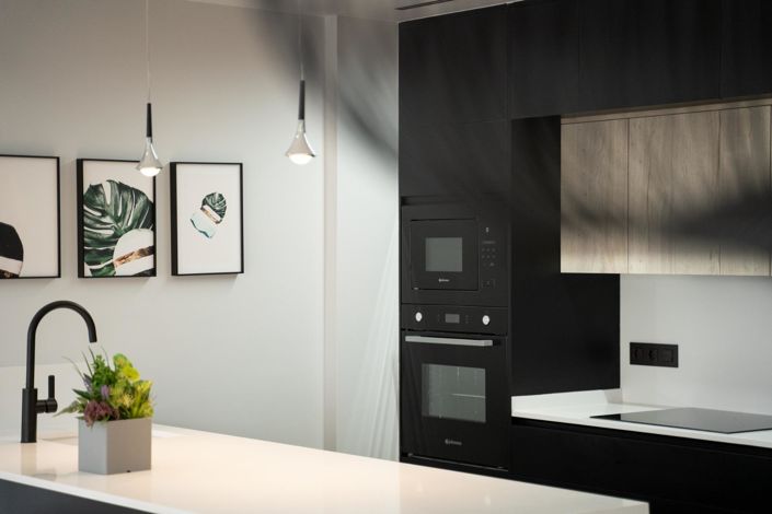 Image No.8-3 Bed Townhouse for sale