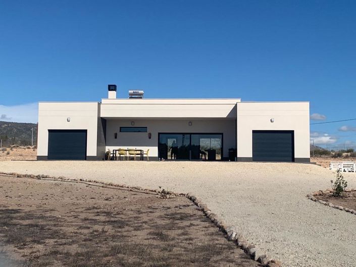 Image No.4-4 Bed Villa for sale