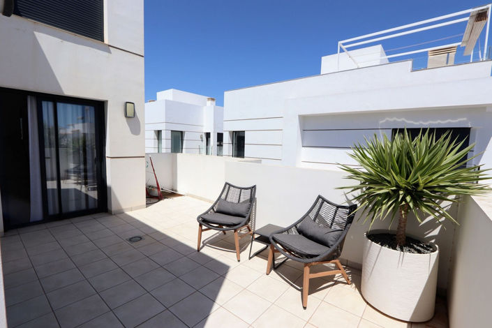 Image No.27-3 Bed House for sale