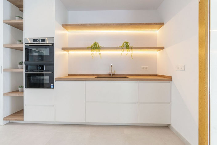 Image No.13-4 Bed House for sale