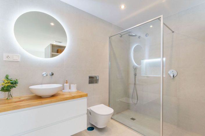 Image No.18-4 Bed House for sale