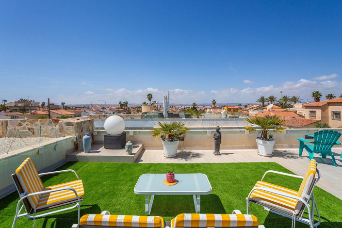 Image No.35-3 Bed House for sale