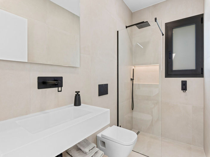 Image No.23-3 Bed House for sale