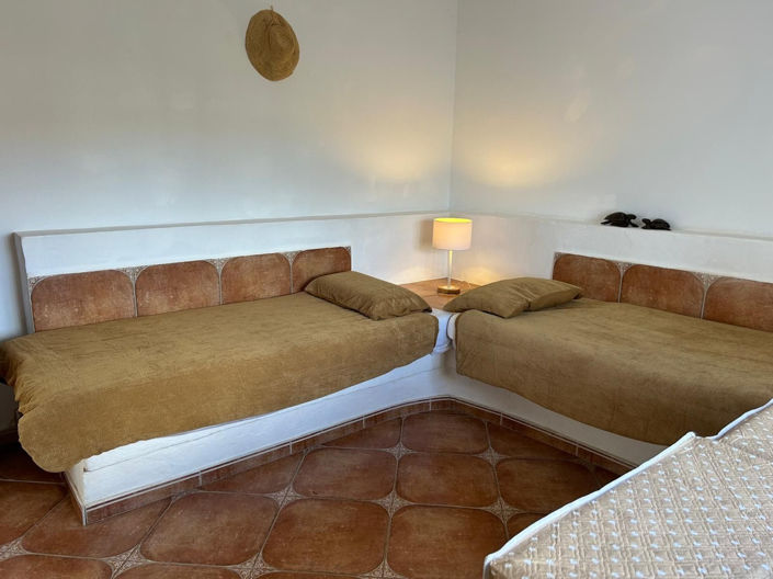 Image No.11-2 Bed House for sale