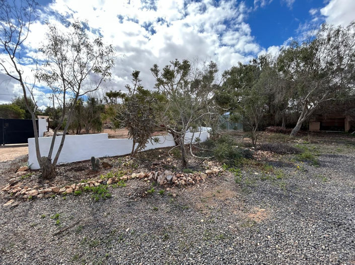 Image No.30-2 Bed House for sale