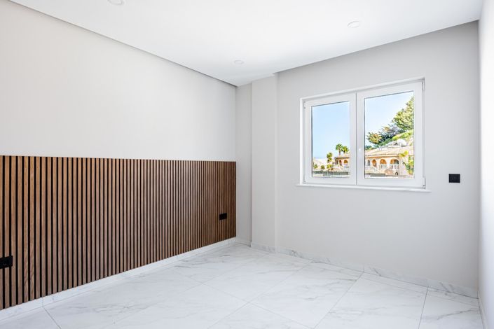 Image No.27-4 Bed Villa for sale